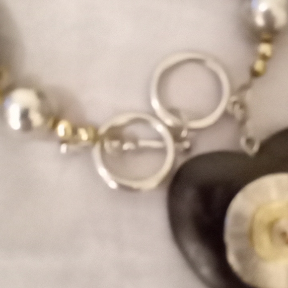 Lovely Bracelet - Picture 3 of 3